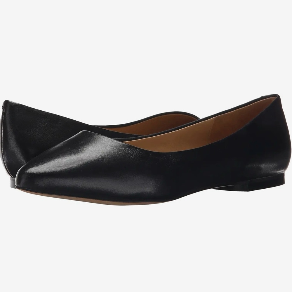 🎊HP✨ Trotters Estee Pointed Flats Size 10.5 Wide